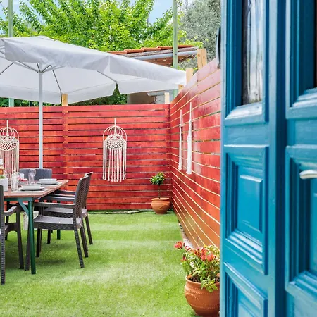 아파트 Riginos Garden House *